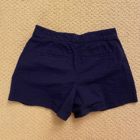 Banana Republic Button Pleated Short - Picture 2 of 4